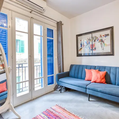 An Amazing 2br With A Special Private Rooftop By 360 Estates Dom wakacyjny *