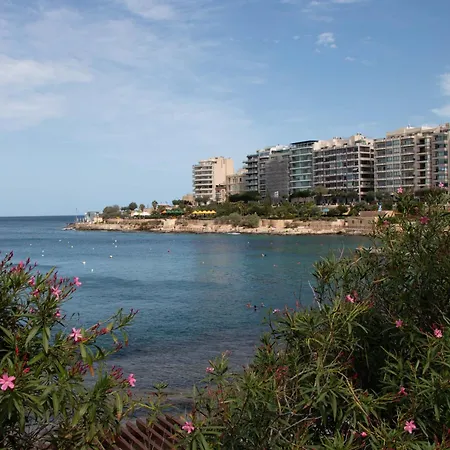 An Amazing 2br With A Special Private Rooftop By 360 Estates Sliema