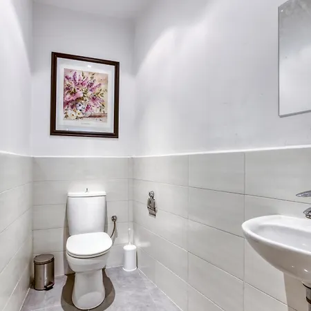 別荘 An Amazing 2br With A Special Private Rooftop By 360 Estates スリーマ