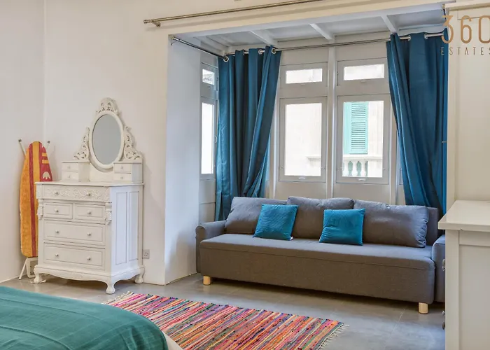 펜션 An Amazing 2br With A Special Private Rooftop By 360 Estates