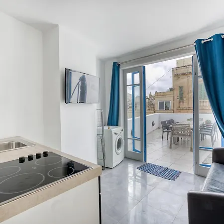 Holiday home An Amazing 2br With A Special Private Rooftop By 360 Estates Sliema